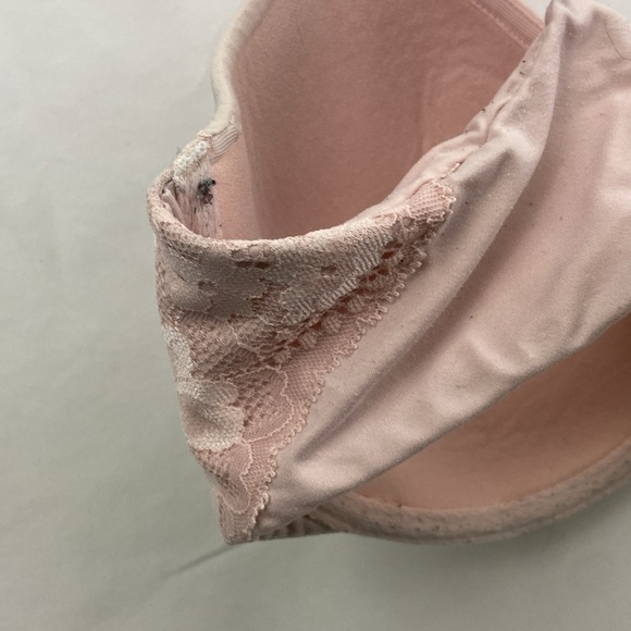 Body By Victoria’s Secret 34D Bra Lined Perfect Coverage Light Pink Lace - Picture 8 of 15